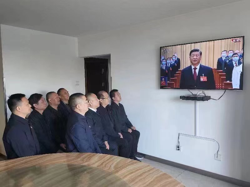 圖1-5、北京分公司收看二十大開幕會.jpg