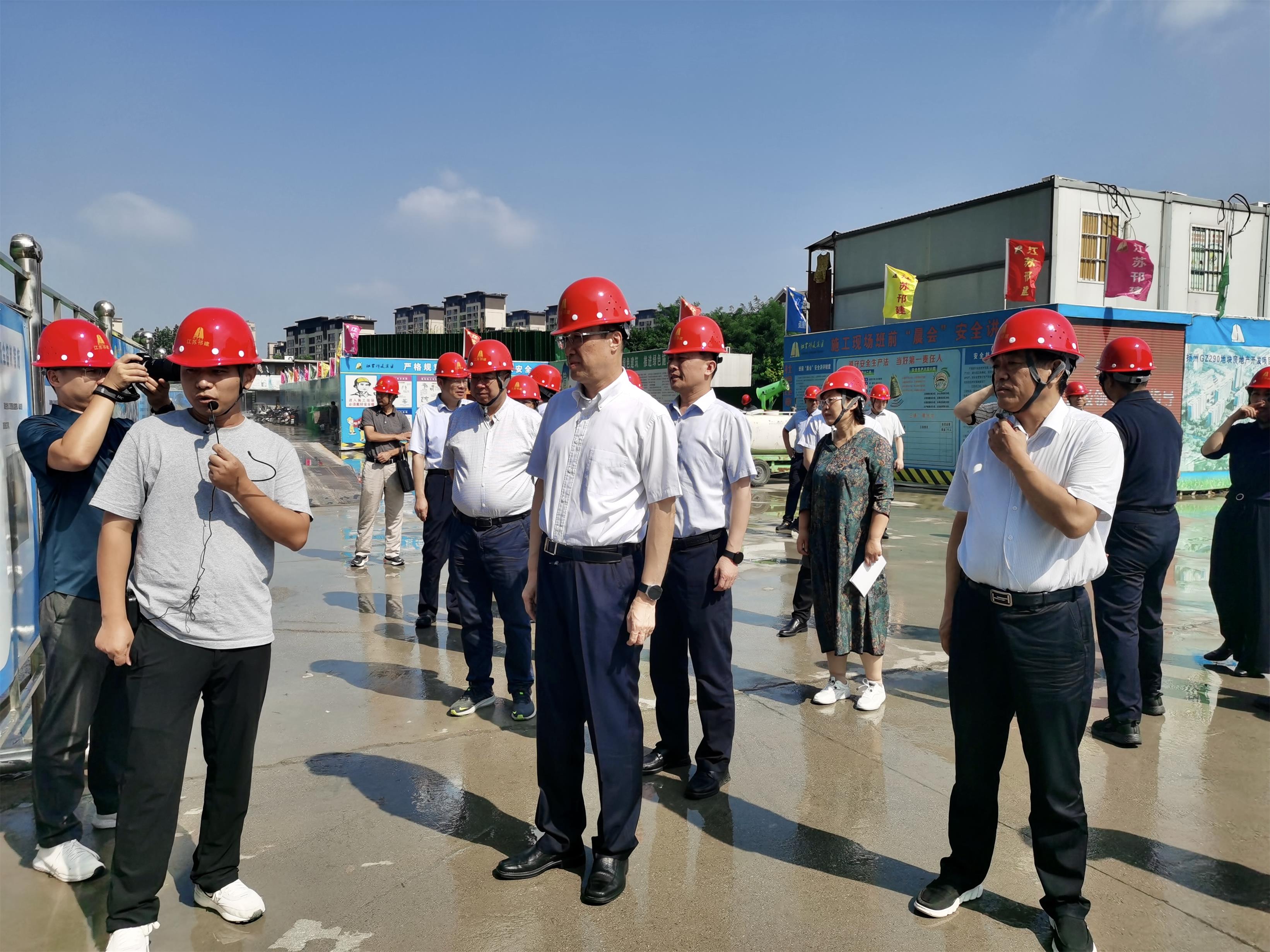 圖1-2、市政協經濟界別小組到GZ290地塊開展“界別活動周”活動.jpg